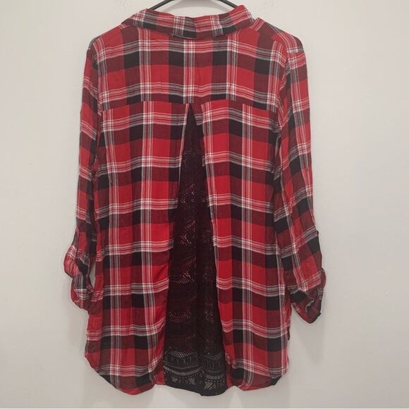 No Boundaries Red Plaid Lace Blouse Size M (7-9) - Picture 2 of 7